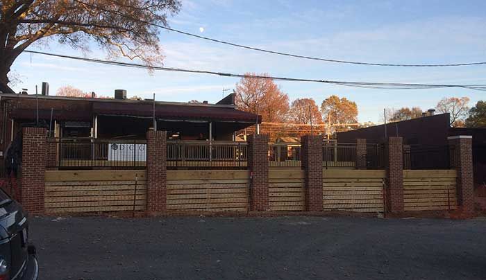 ed's-back-deck-charlotte-dilworth-bar