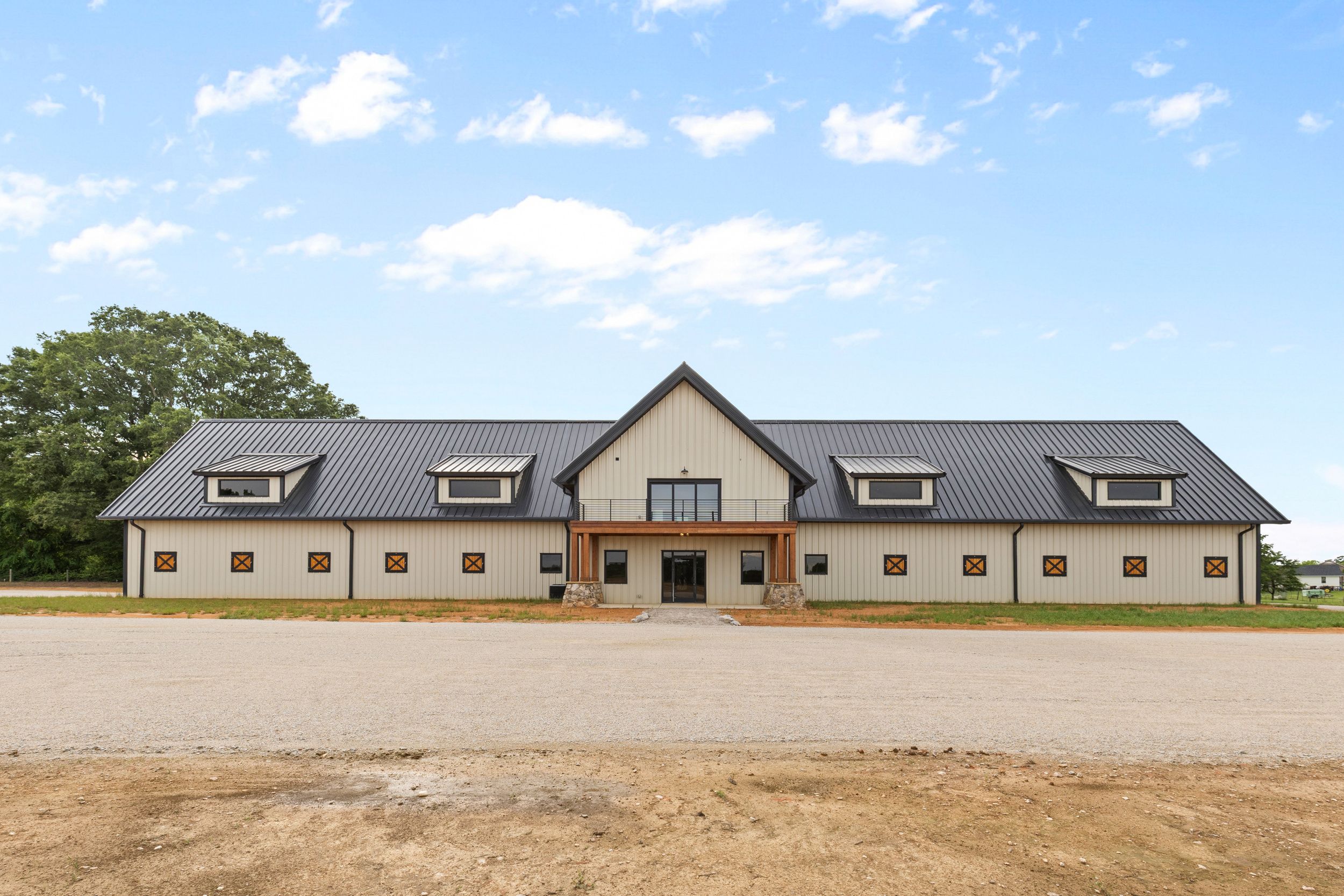 south charlotte Monroe house lists for $10M owned by crypto billionaire