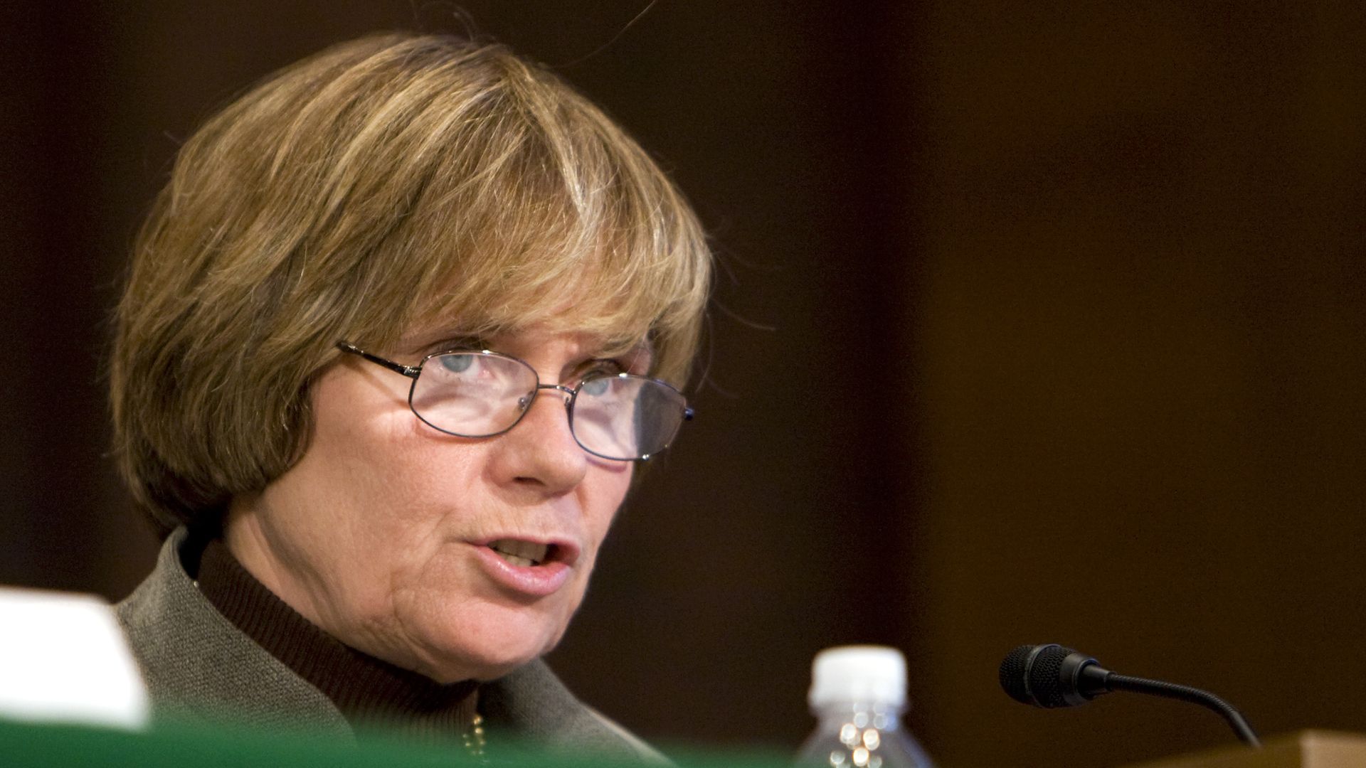 Elizabeth Duke, a Wells Fargo director who resigned.