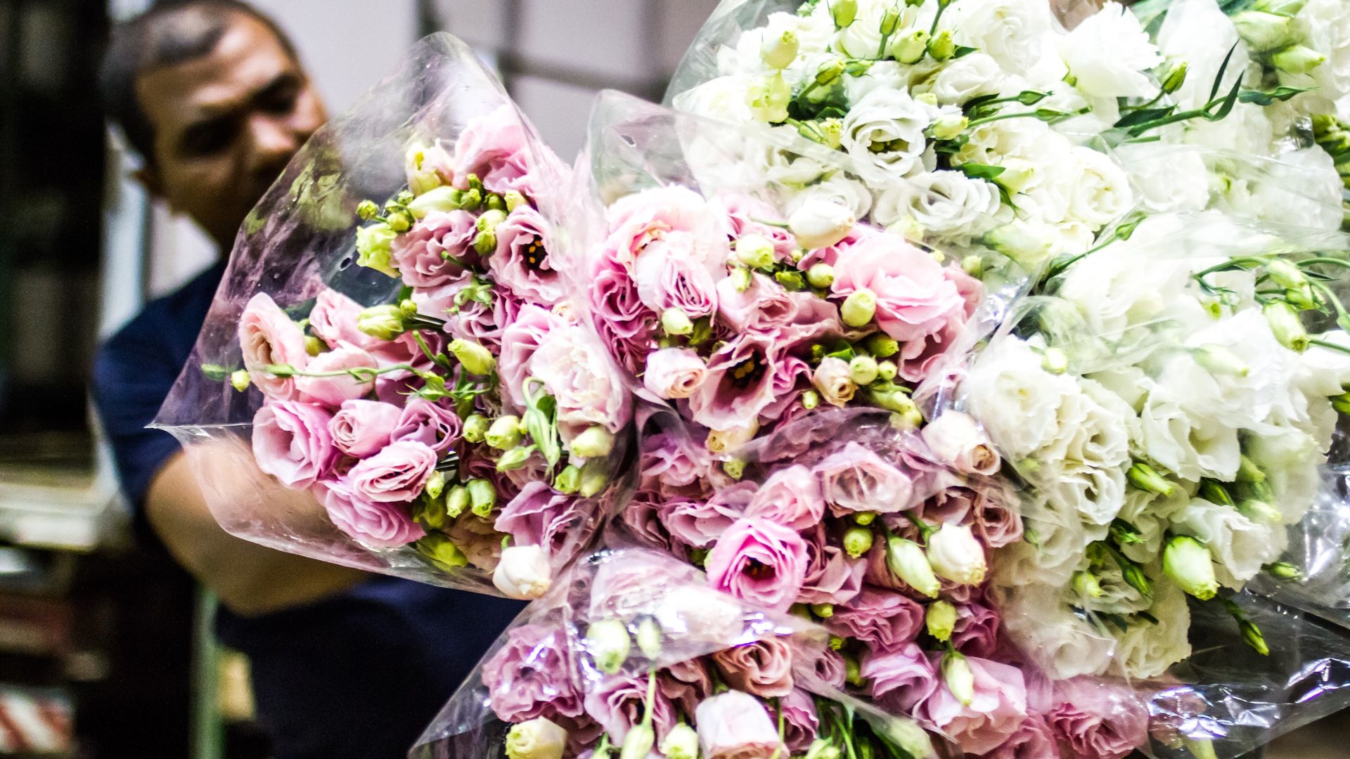 Man deliverying flowers