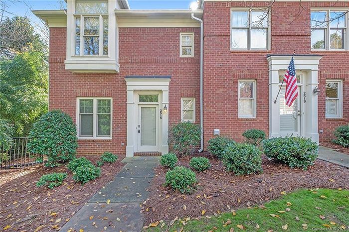 2515 Dilworth Heights Lane