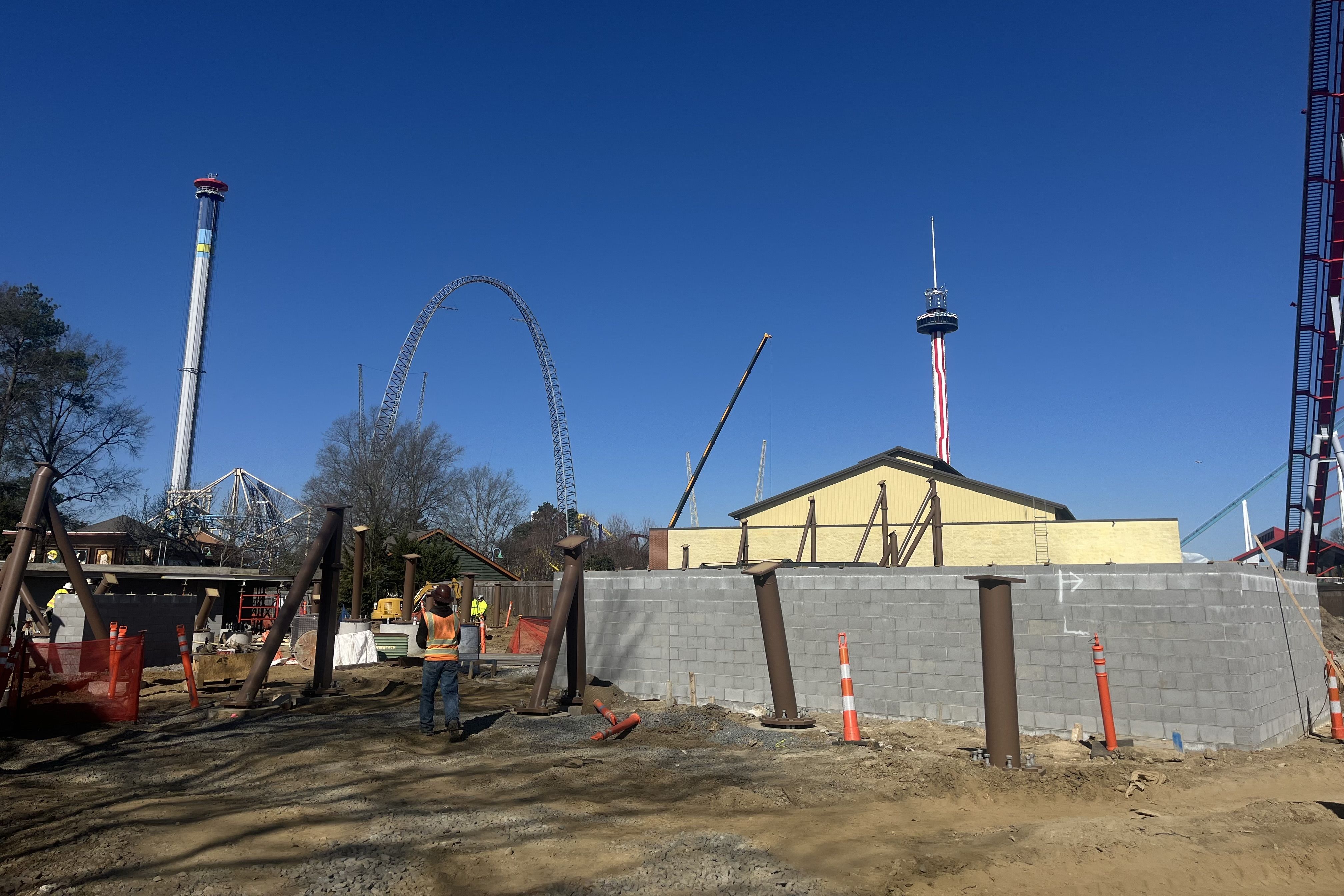 Construction for a roller coaster