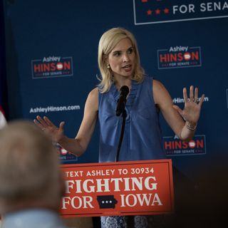 "Brace for losing everything": Farm crisis fears grip GOP in Iowa