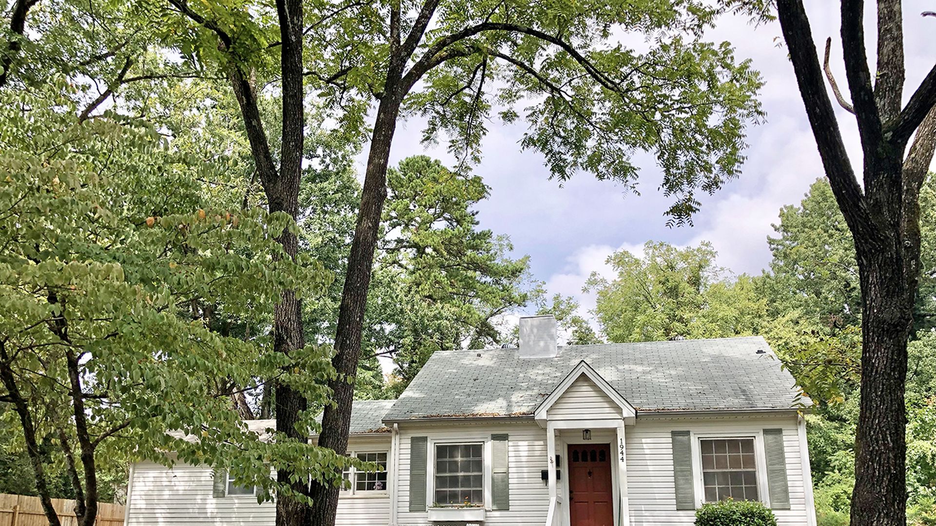 axios charlotte the chase noda rental