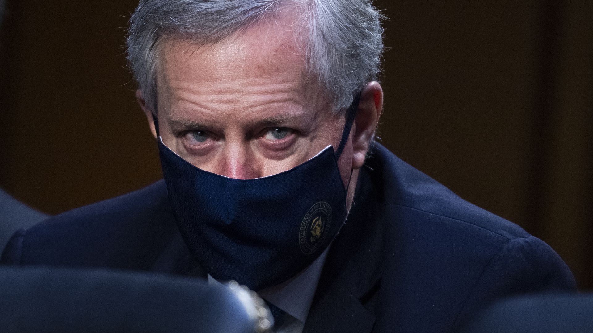 Picture of Mark Meadows wearing a mask in Amy Coney Barrett's hearings