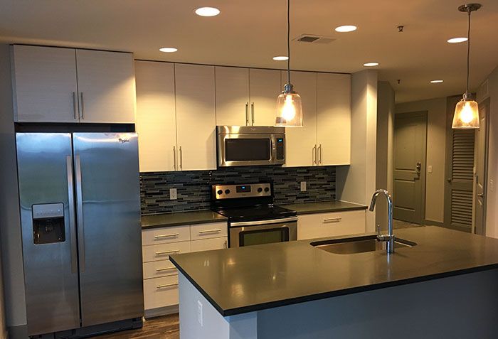 kitchen-in-museum-tower-apartments