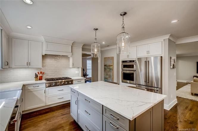 3608 Haverstick Pl kitchen