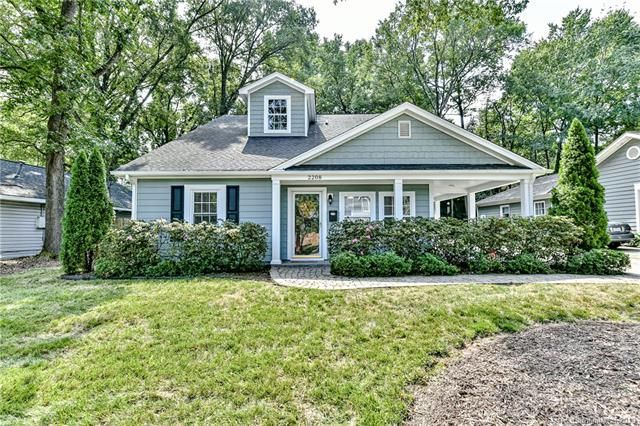 2208 Stratford Ave front