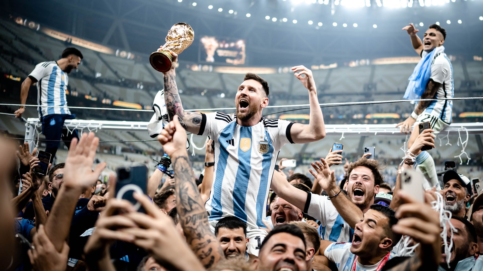 Argentina celebrating