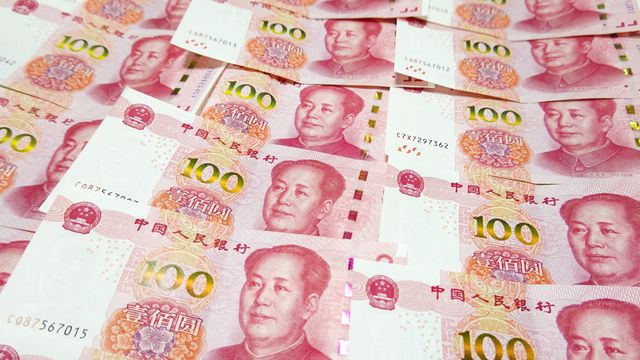 China Tries To Slow Yuan’s Depreciation