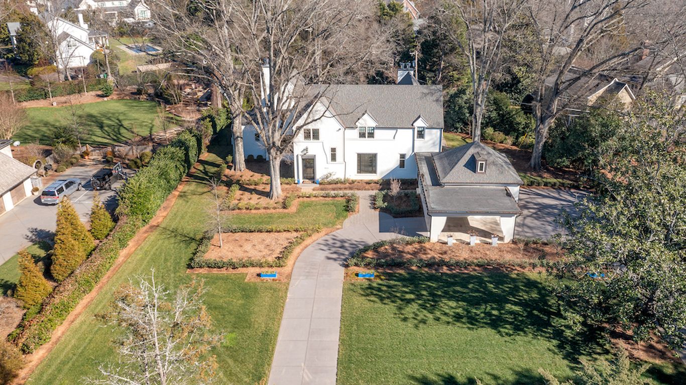 Panthers head coach Frank Reich buys $3.45M Foxcroft home - Axios Charlotte
