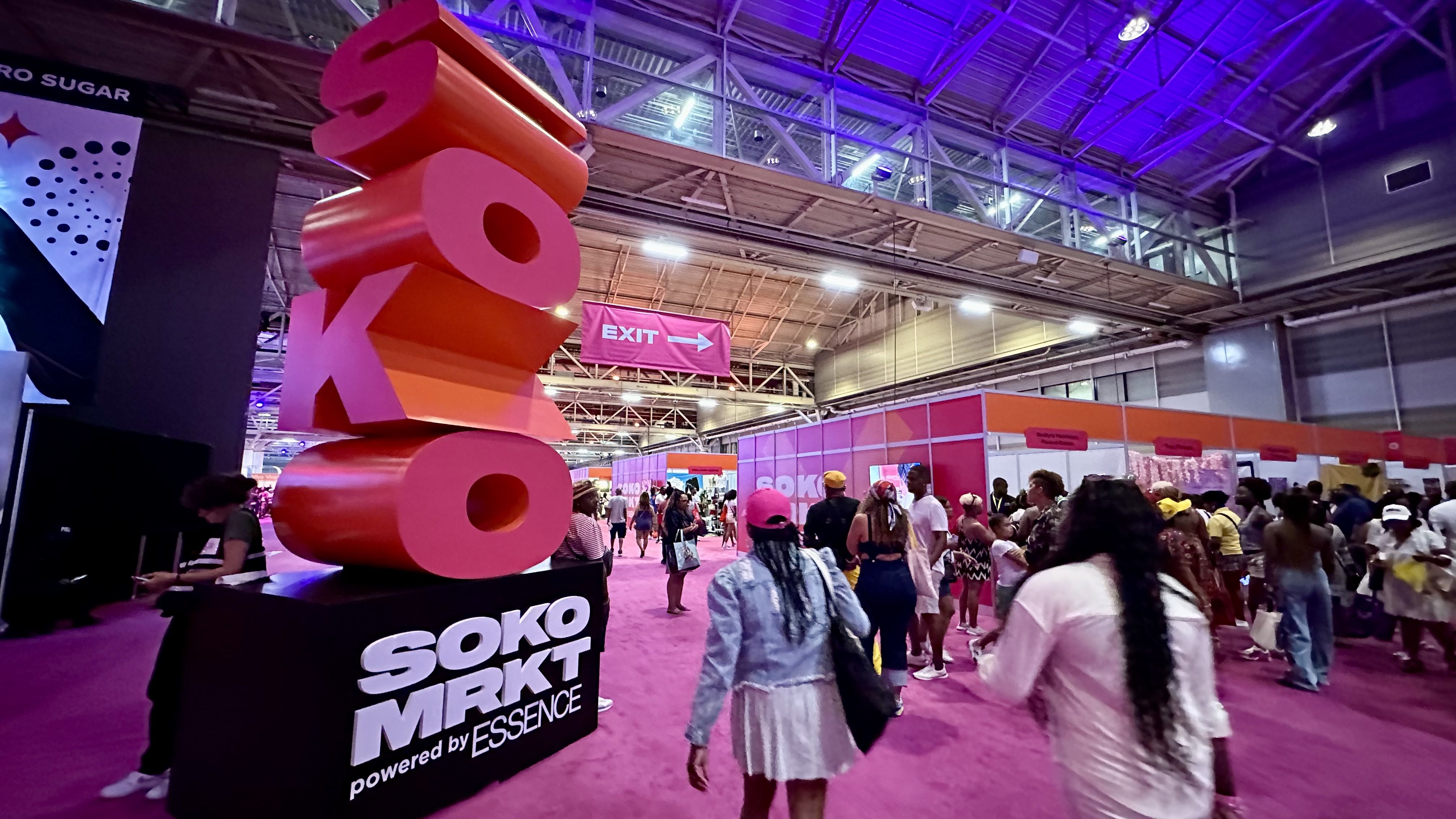 Photo shows the shopping area inside Essence.