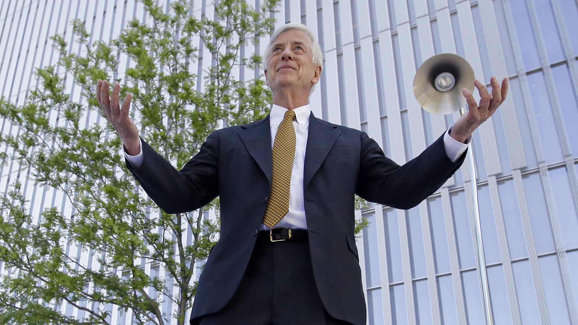 Rocky Anderson in a suit.