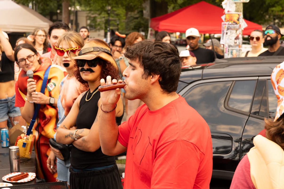 hot dog eating competition 
