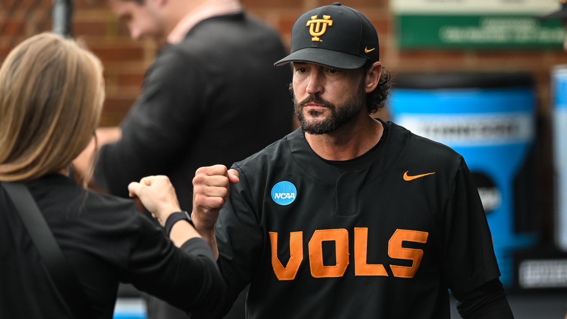 Tennessee baseball seeks first title - Axios Nashville