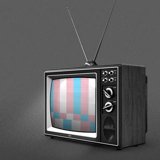 Trump says he opposes lifting broadcast ownership cap, defying his FCC