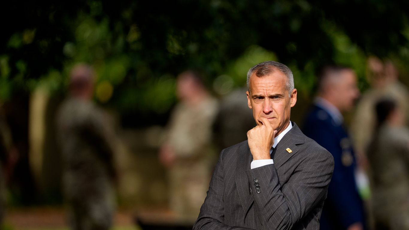 Lewandowski back for another year as DHS's part-time power broker