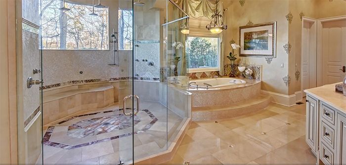 large-shower-home-for-sale