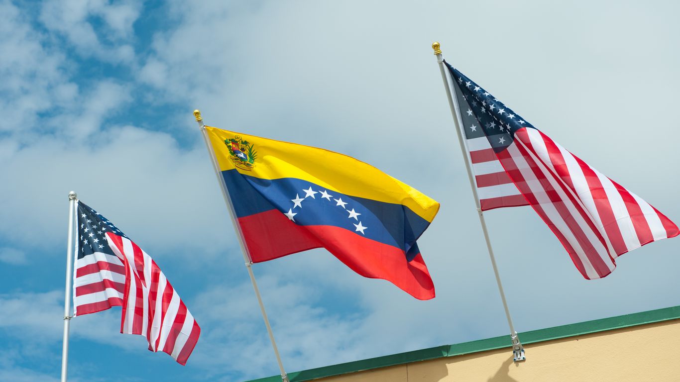 Venezuela frees 7 Americans in prisoner swap