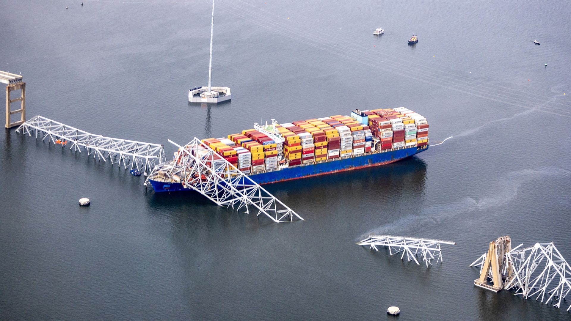 Container ship hits Baltimore bridge