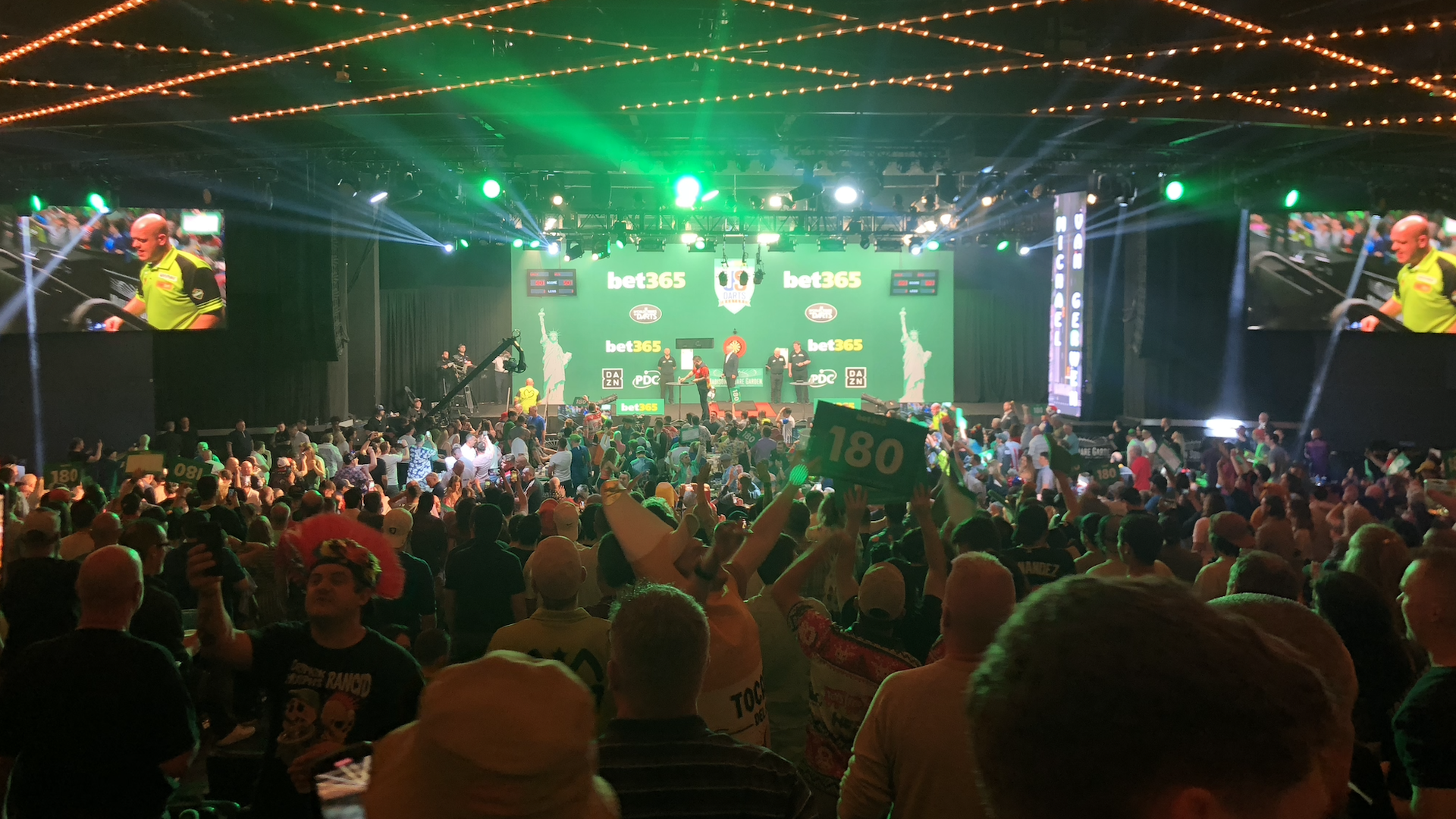 Darts event