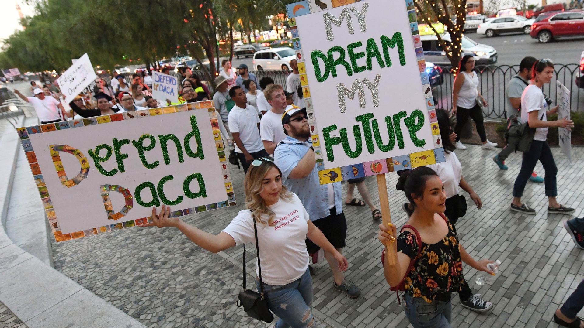 Protestors in favor of DACA