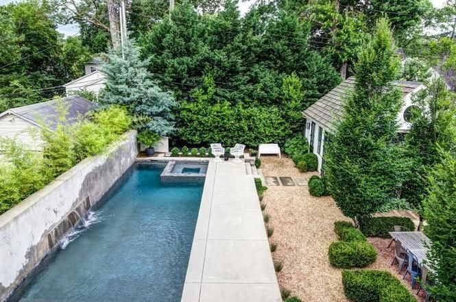 216 Cottage Pl pool yard