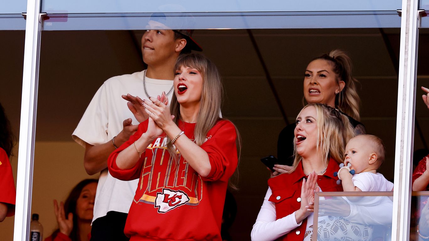 Denver is on Taylor Swift watch ahead of the Broncos v. Kansas City ...