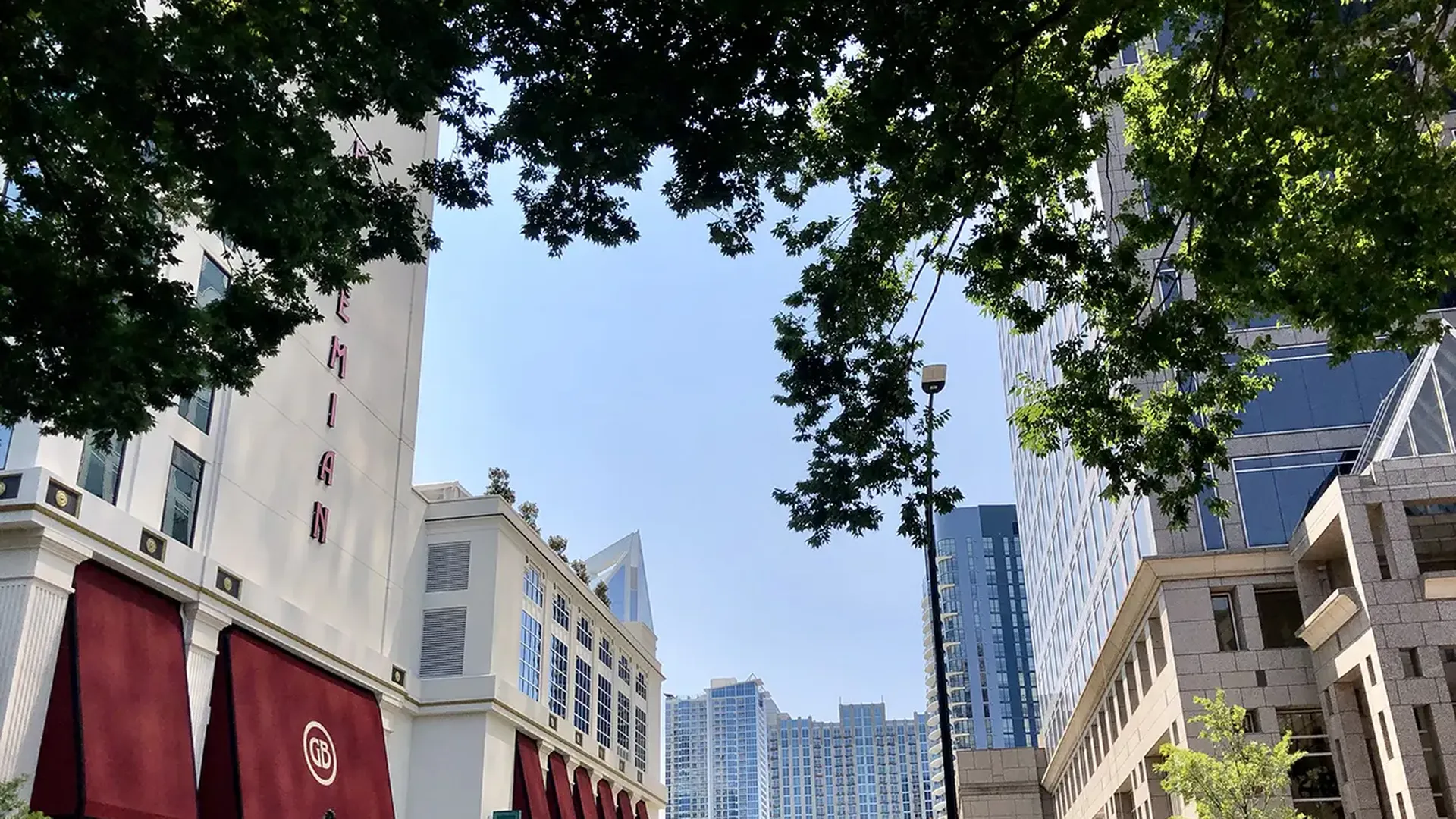 axios charlotte uptown neighborhood guide