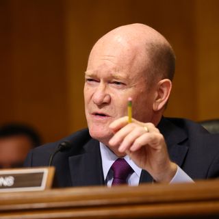 Senate Dems tease hardball defense spending strategy