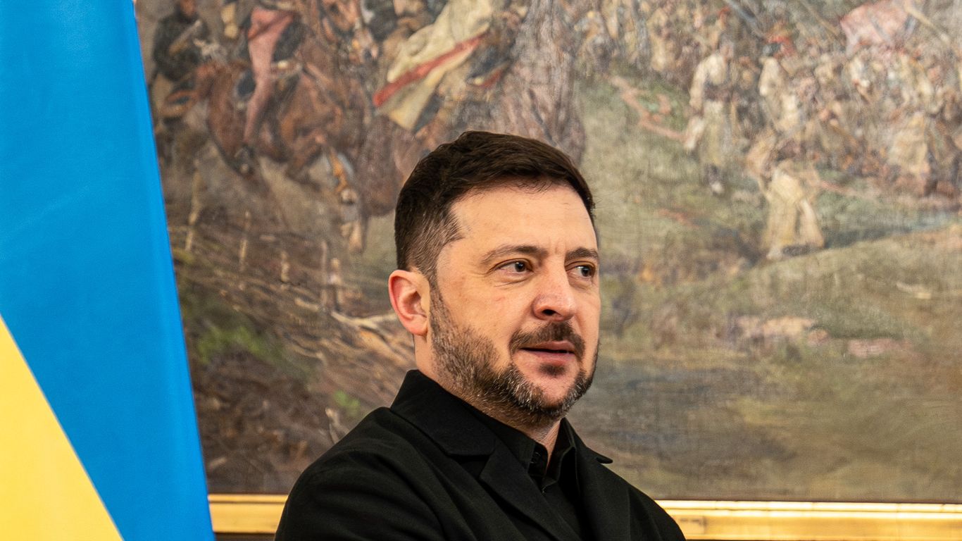 Exclusive: Zelensky "ready" to call referendum on Trump plan if ceasefire reached