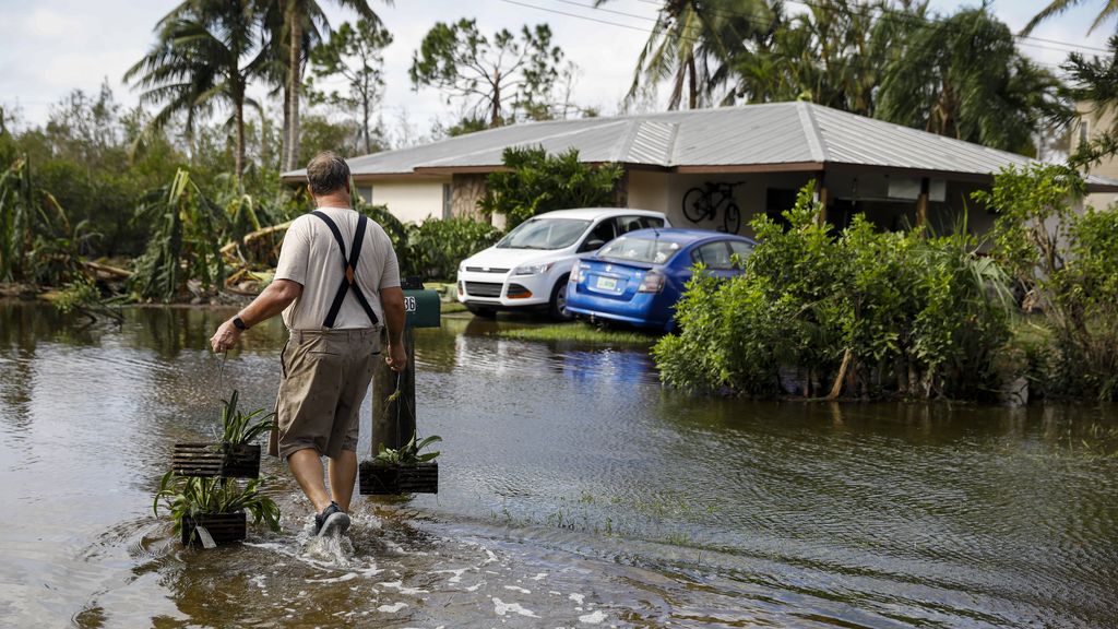 hurricane-ian-aftermath-florida-begins-recovery-efforts-as-storm-moves