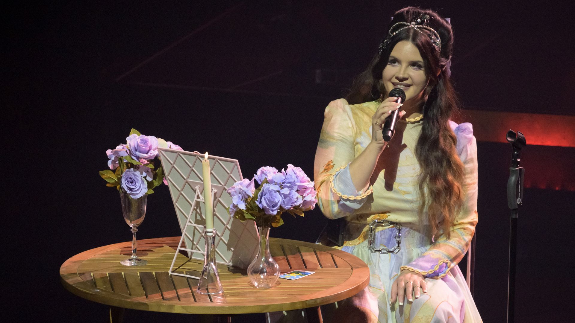 Lana Del Rey performs on stage at L'Olympia on July 10, 2023 in Paris, France.
