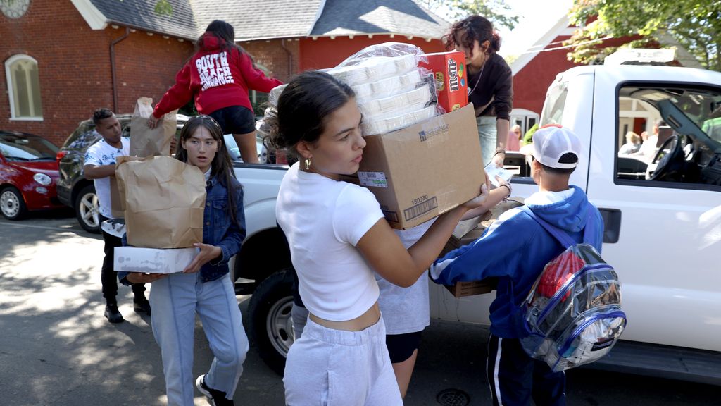 On The Ground: The Scramble To Help Migrants On Martha's Vineyard