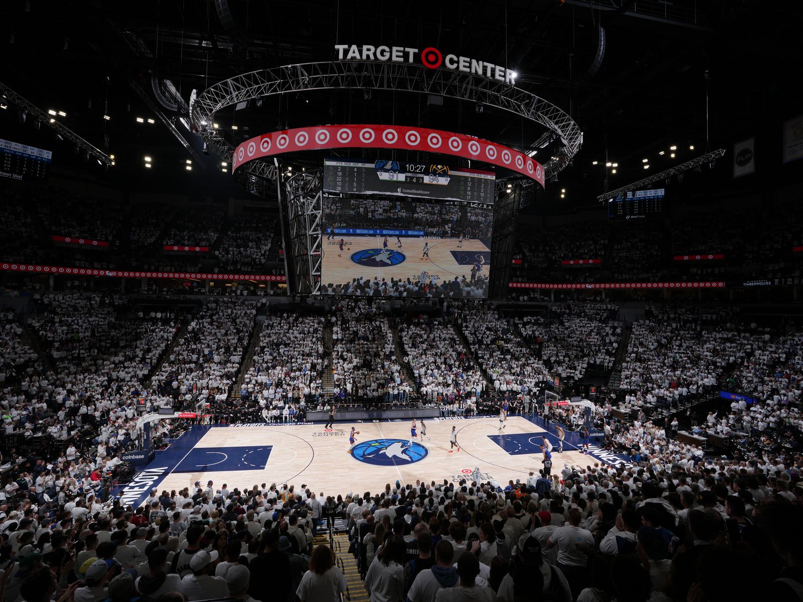 Why Timberwolves leave upper level seats up at Target Center - Axios Twin  Cities