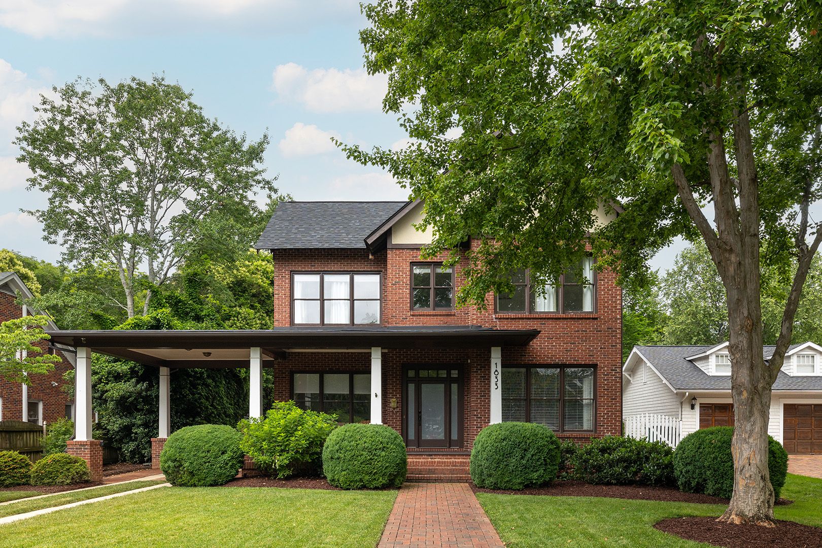 houses with pools for sale in charlotte