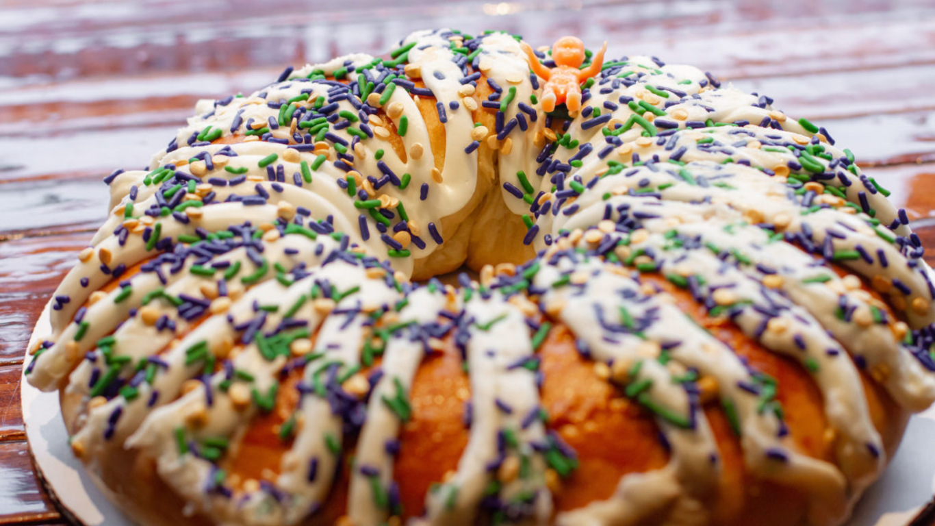 Musttry Mardi Gras king cake Empanola's guava cream cheese Axios