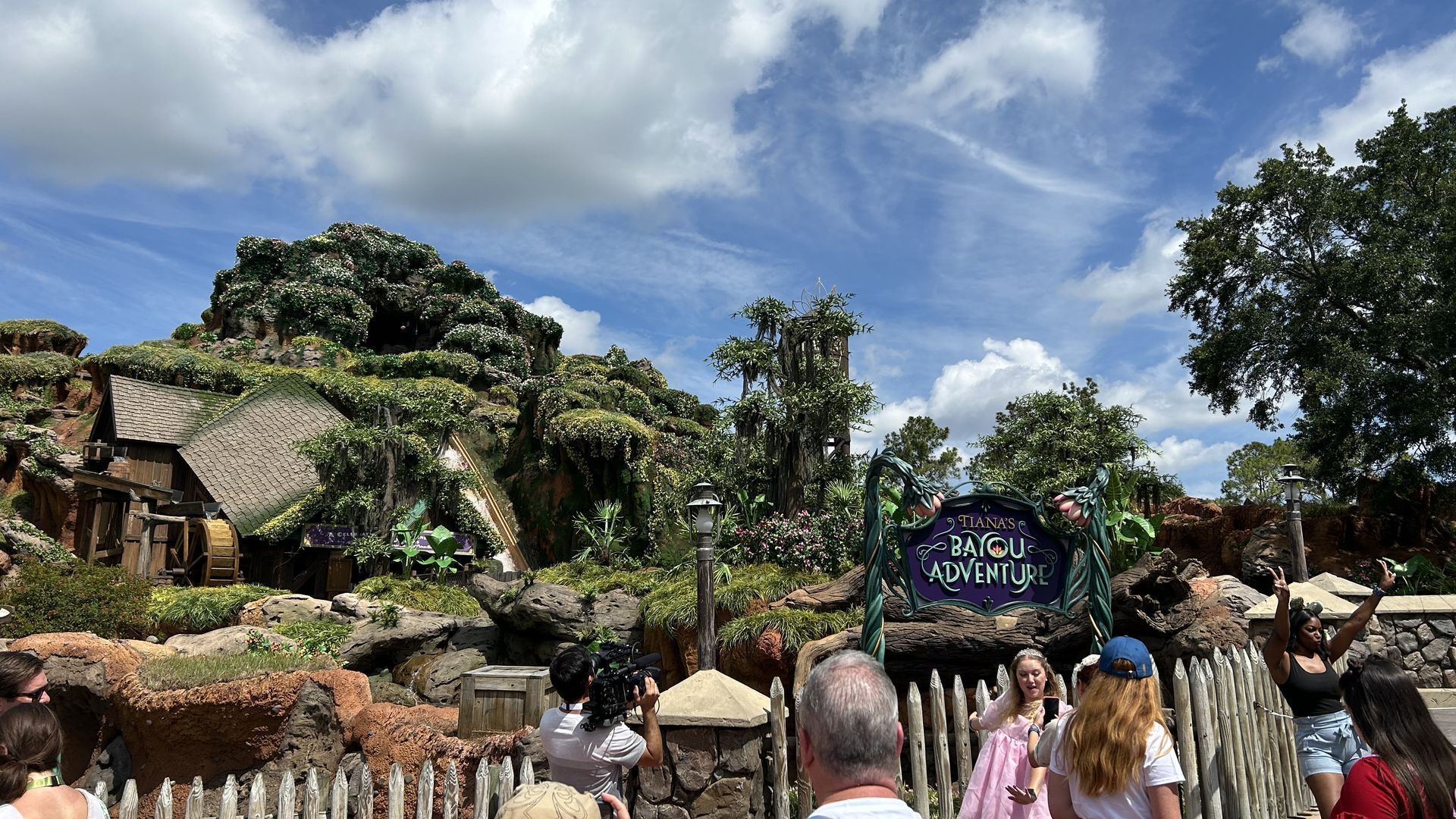 The influencers were out for this week's preview of Disney World's latest attraction. Photo: Jeff Weiner/Axios