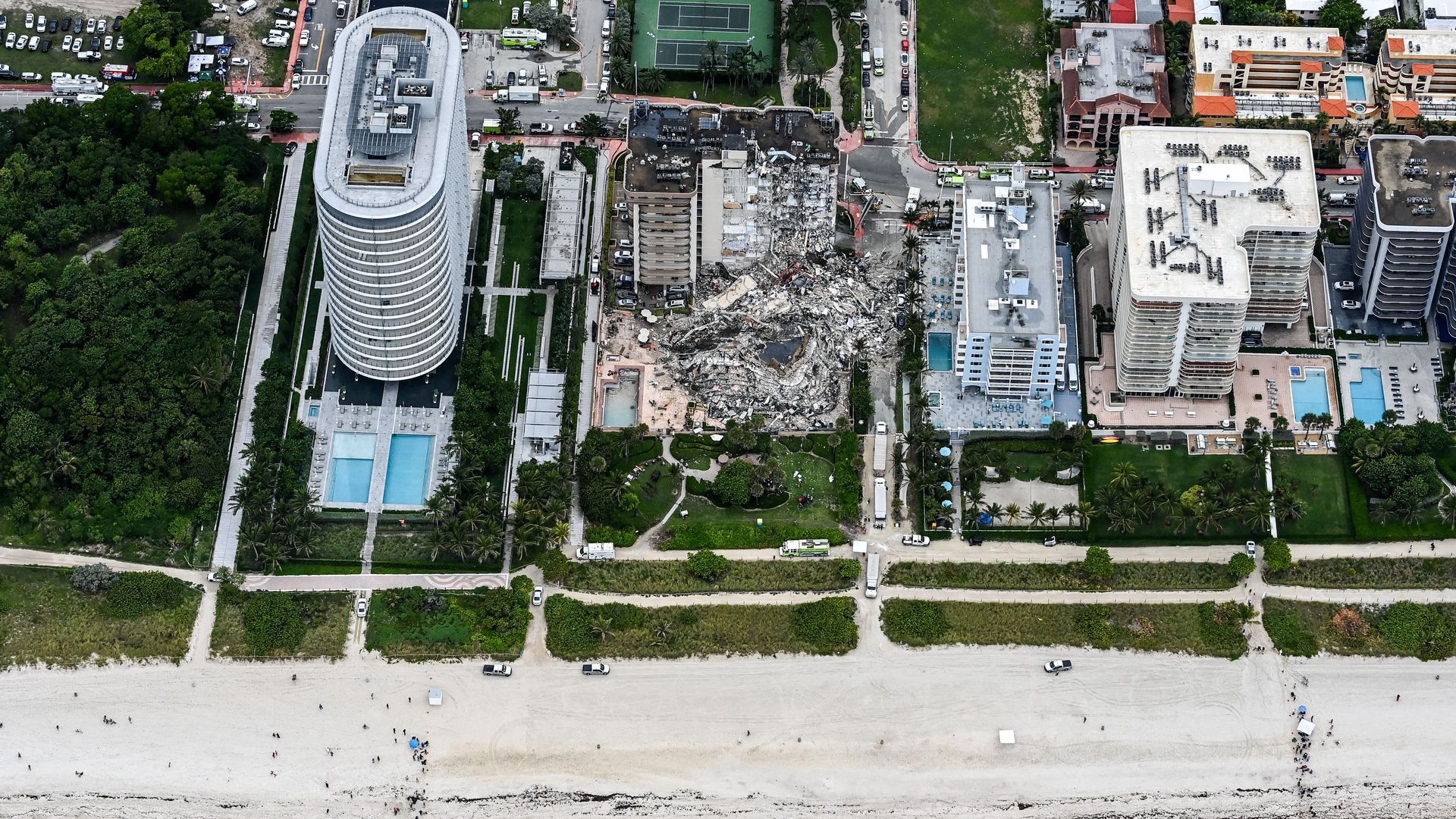 Aerial view of Surfside building collapse