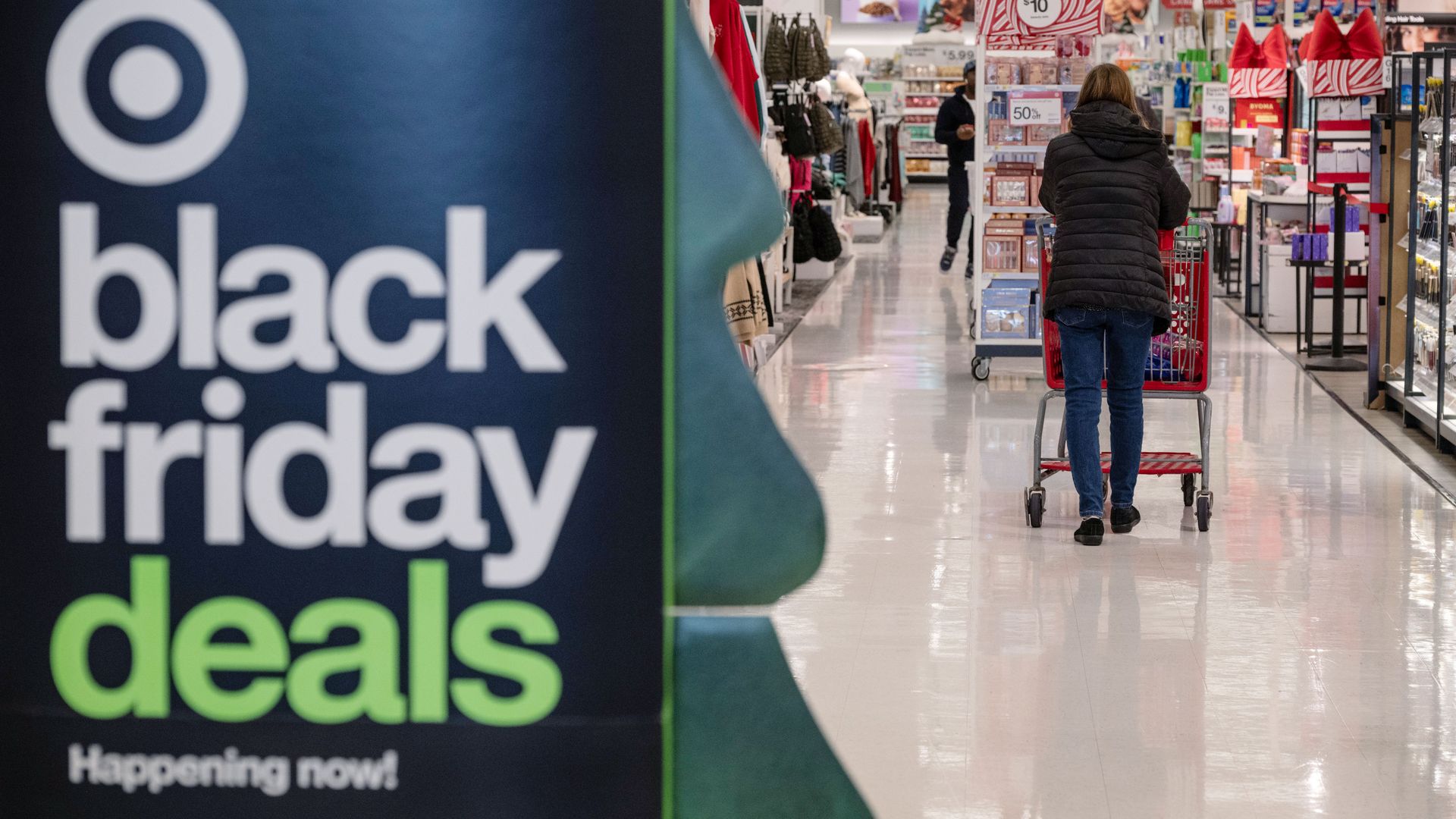 Black Friday hours: What time Walmart, Target, Best Buy, Lowe&rsquo;s 