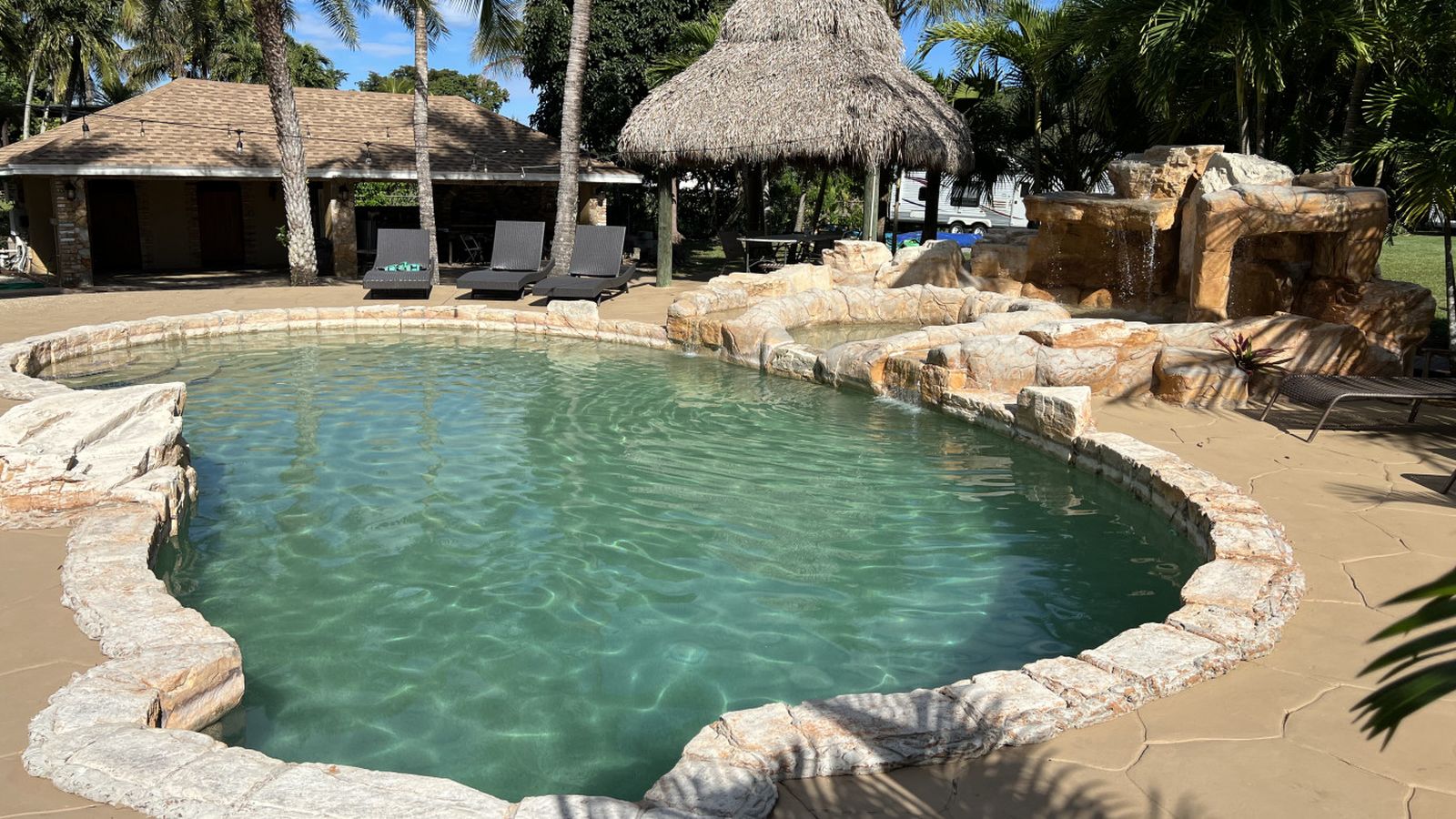 3 private pools to rent near Miami starting at 40 an hour Axios Miami