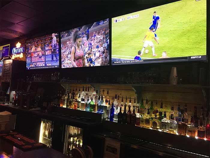 Goodbye, Yellow Rose. Beloved bar and pool hall will shut down this