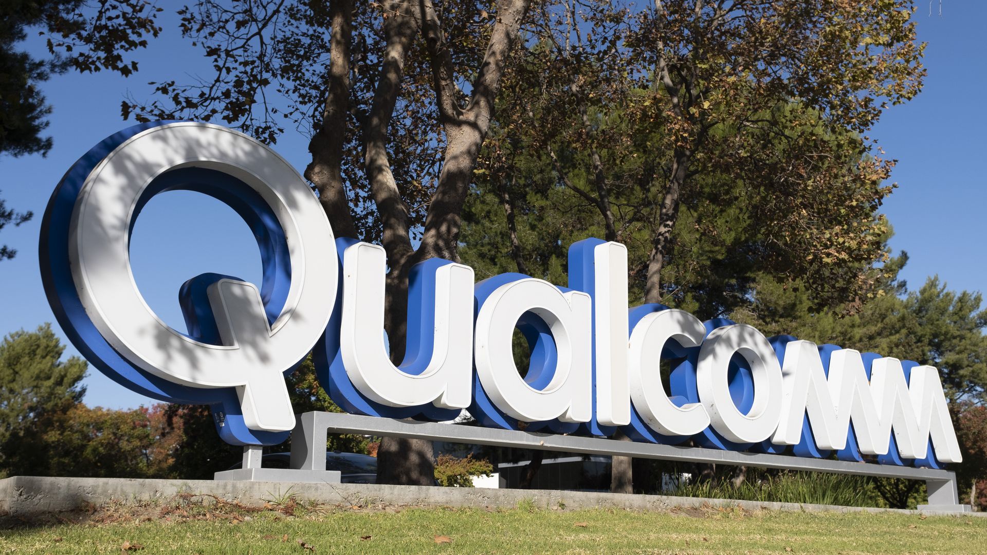 Qualcomm logo