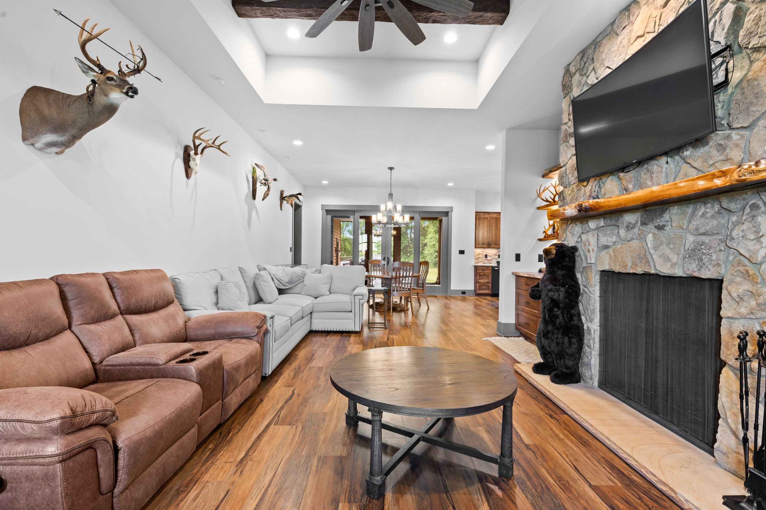 south charlotte Monroe house lists for $10M owned by crypto billionaire