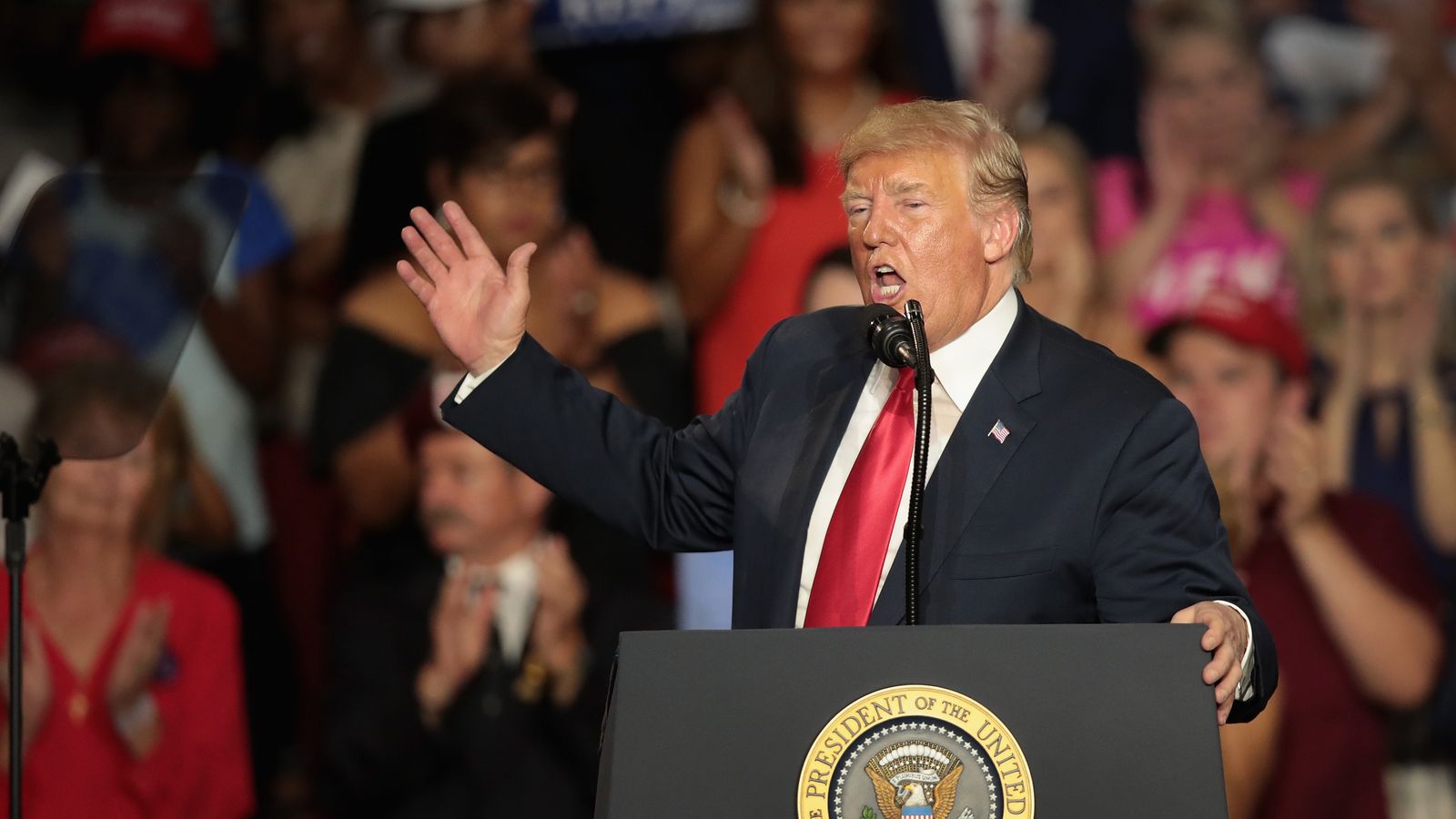 Trump threatens tariffs on Canada-made vehicles without trade deal