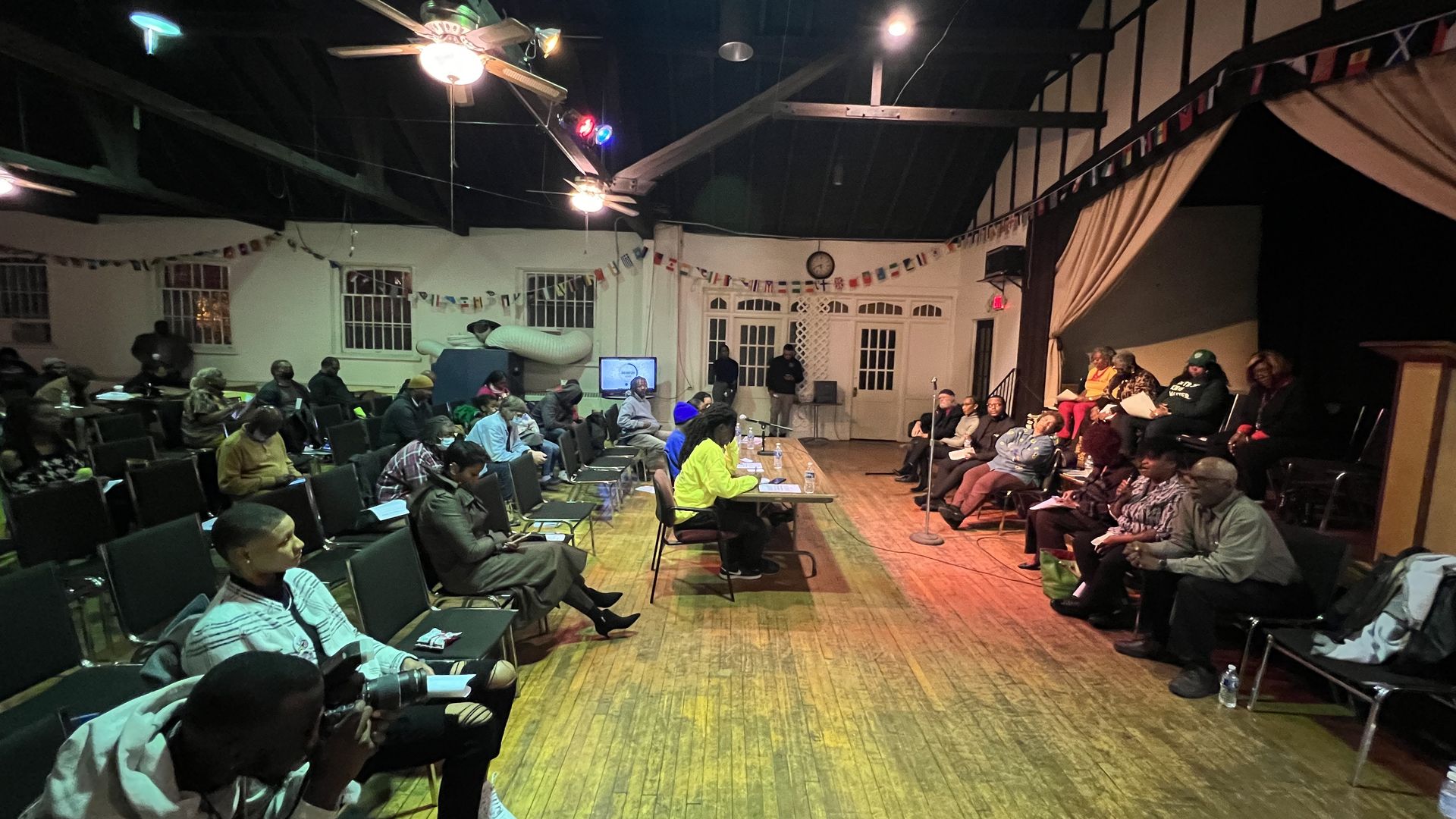DPSCD students asked candidates questions Wendesday night inside St. Joseph & St. Matthew's Episcopal Church. Photo: Samuel Robinson/Axios