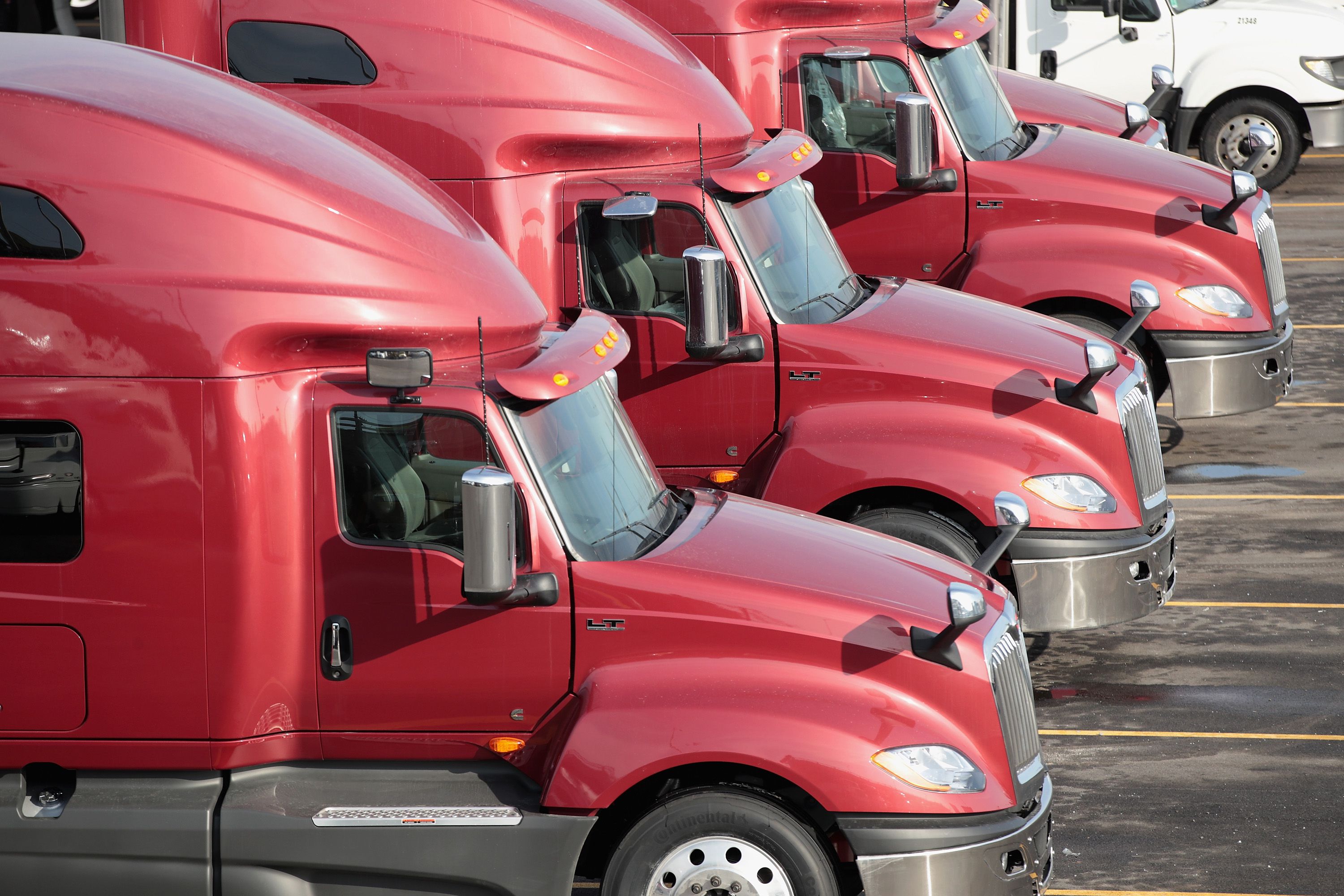 the-u-s-has-a-massive-shortage-of-truck-drivers-axios