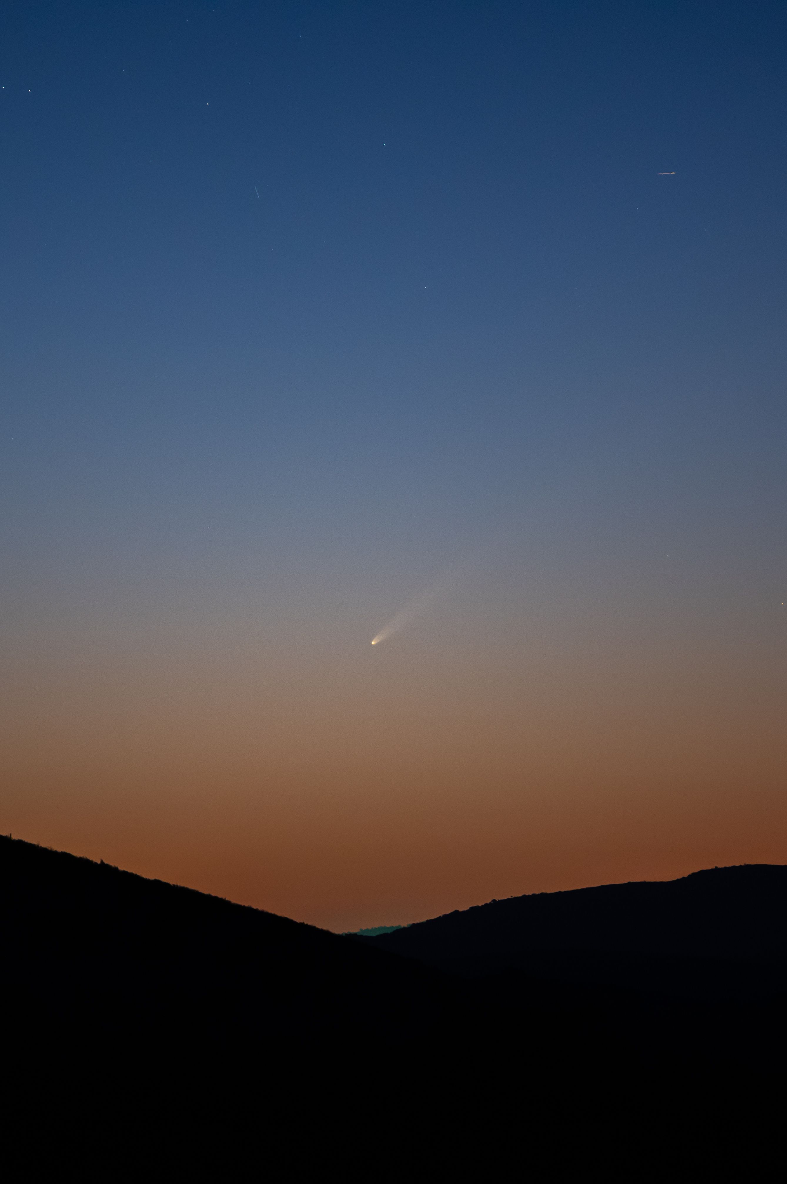 "the comet of the century" 