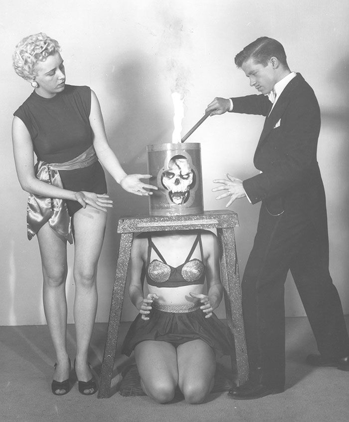 Phil Morris ghost show