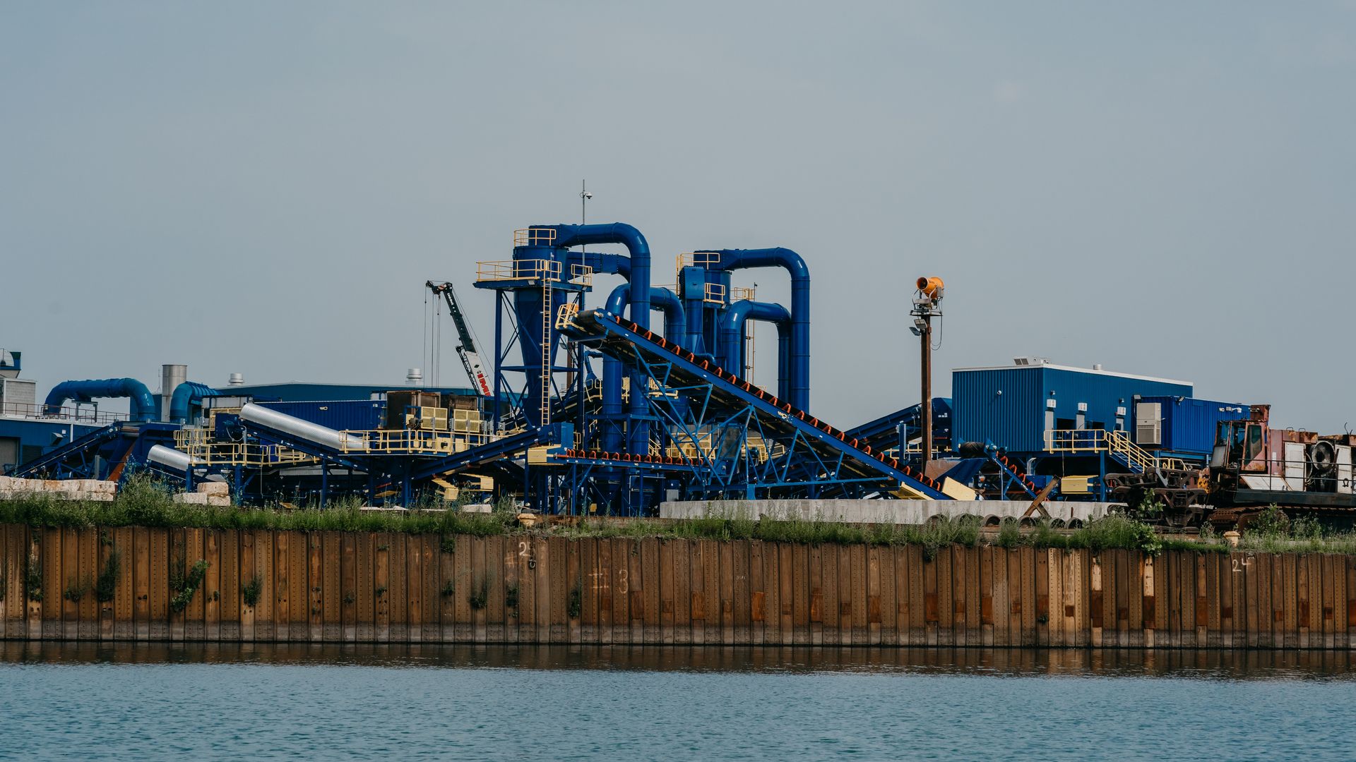 A photo of a metal shredding plant.